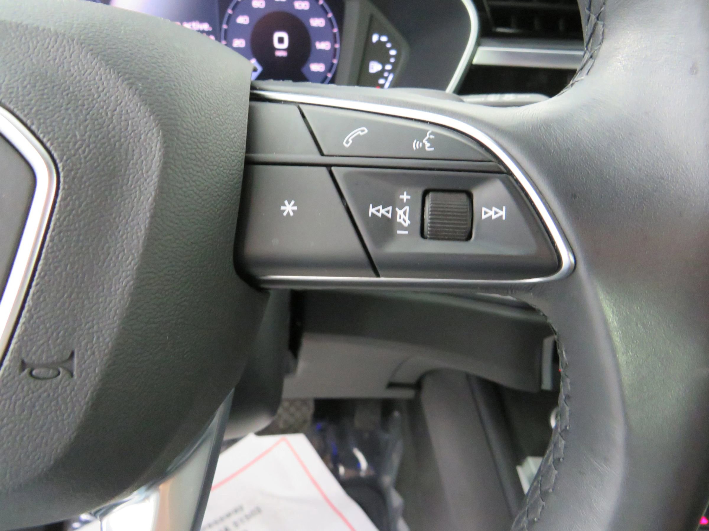 Used 2021 Audi Q3 2.0T Premium Plus w/ Premium Plus Package AWD/4WD image 17