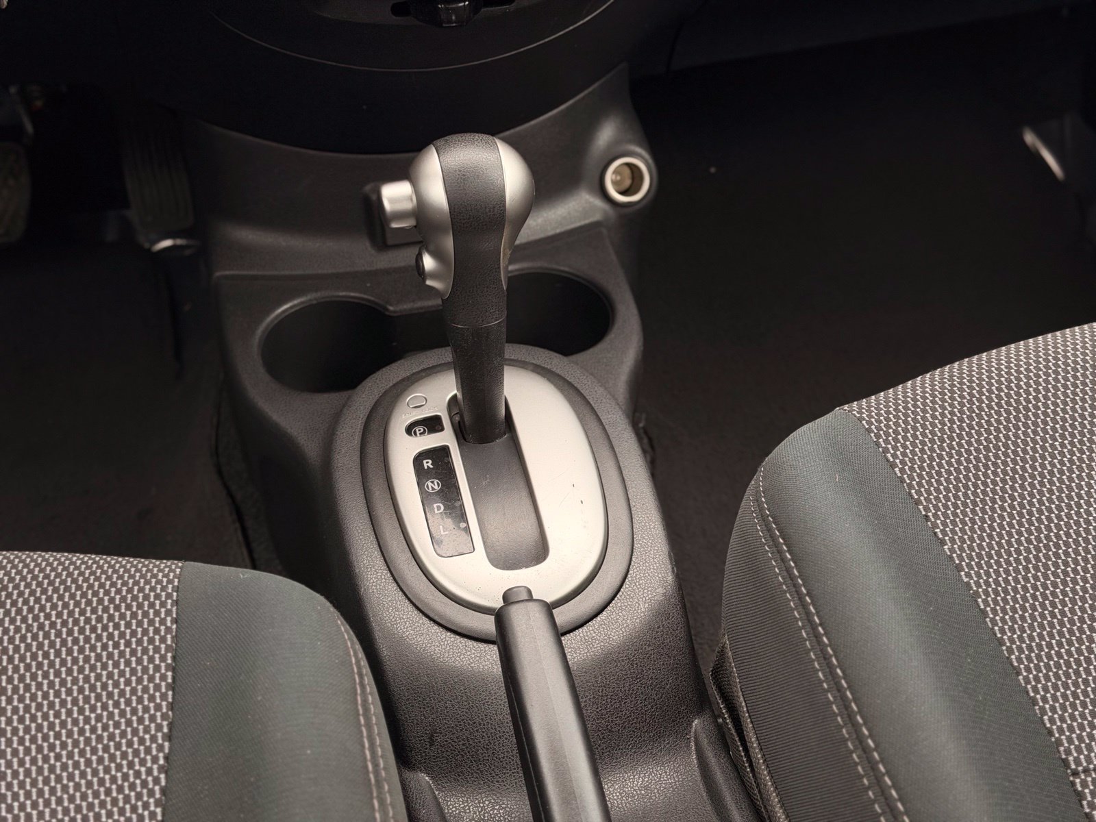 Used 2019 Nissan Versa SV FWD image 26