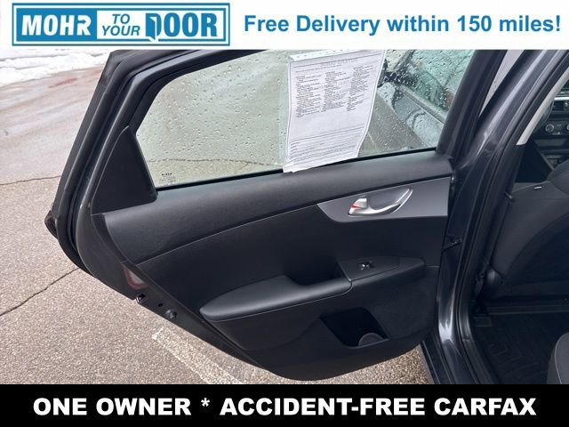 Used 2024 Kia Forte LXS image 31