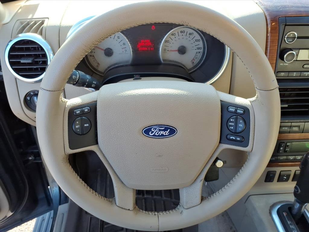 Used 2010 Ford Explorer Eddie Bauer image 19