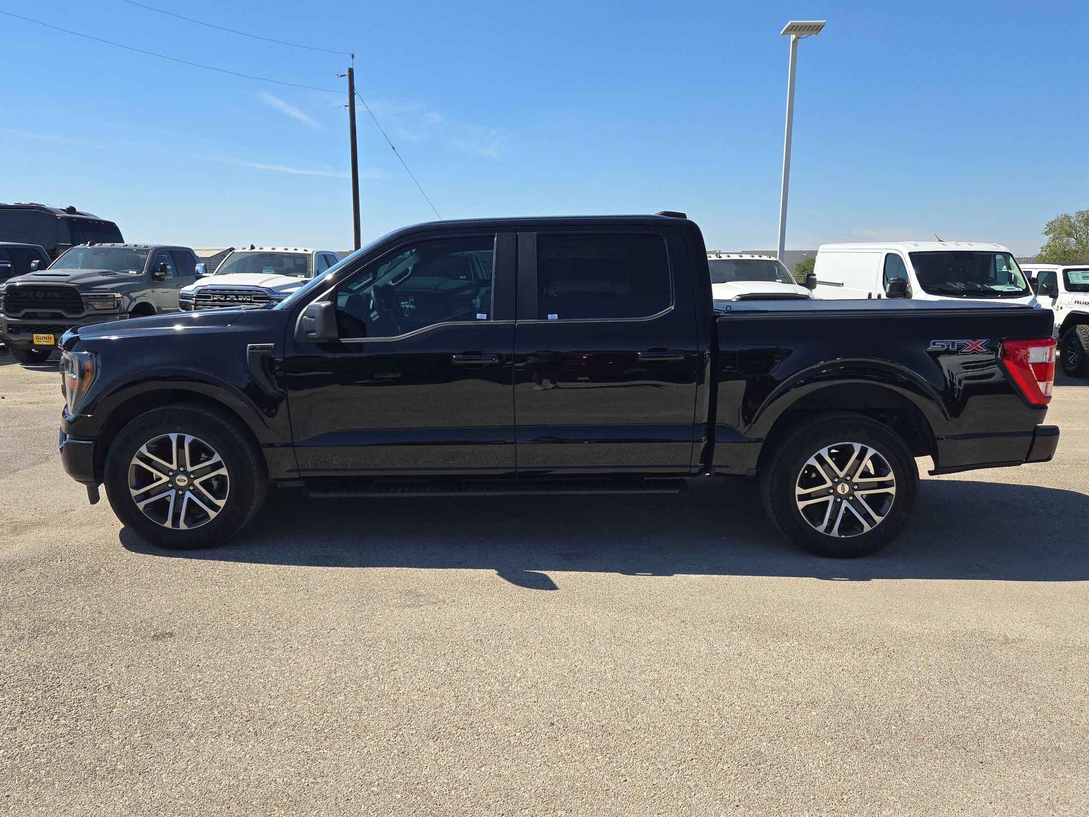 Used 2023 Ford F150 XL w/ STX Appearance Package RWD image 6