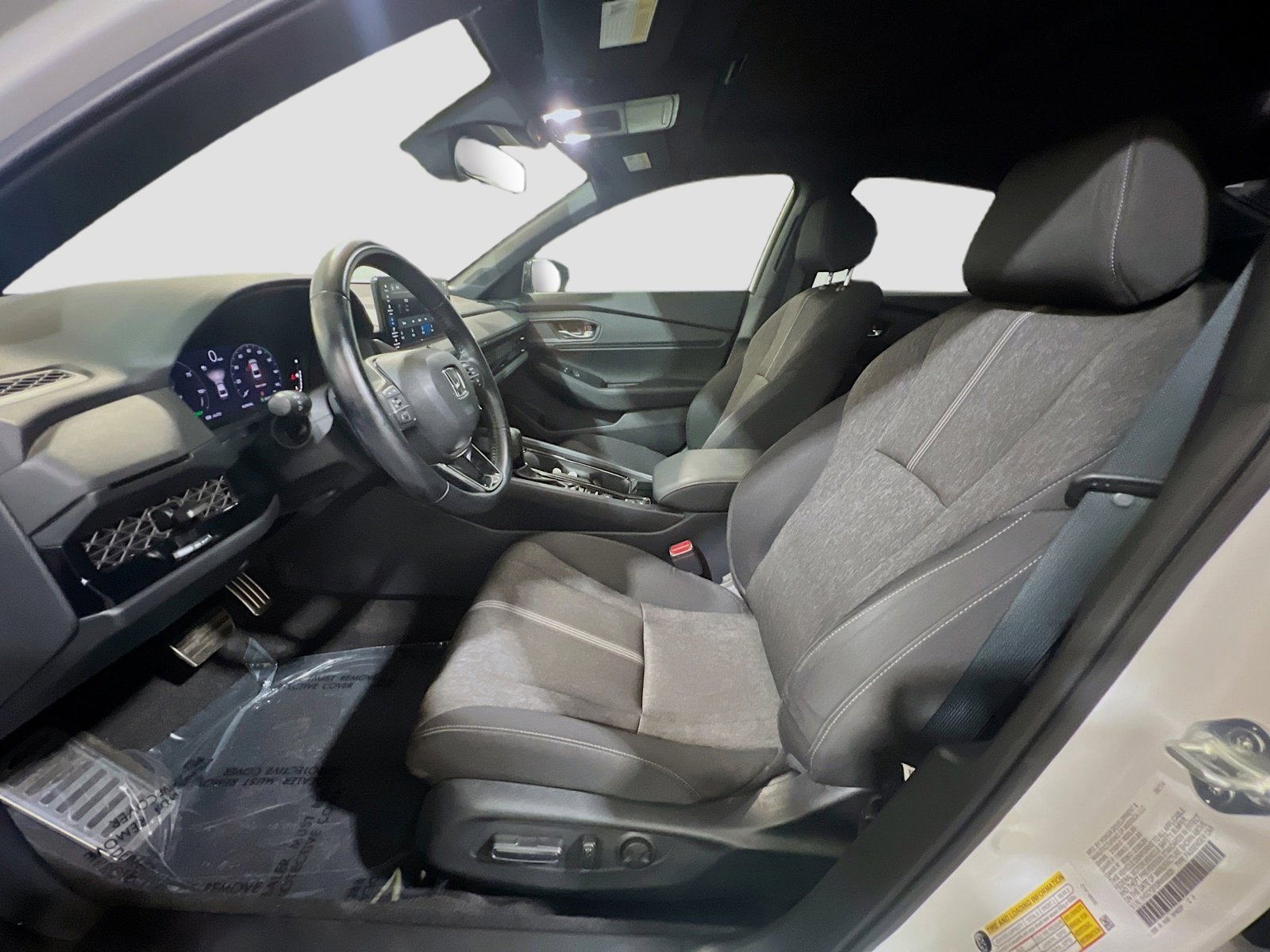 Used 2024 Honda Accord Sport image 14