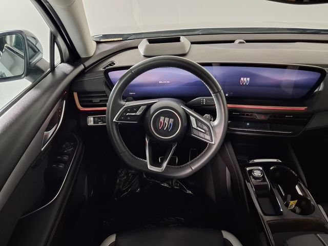 Certified 2025 Buick Envision Sport Touring AWD/4WD image 12