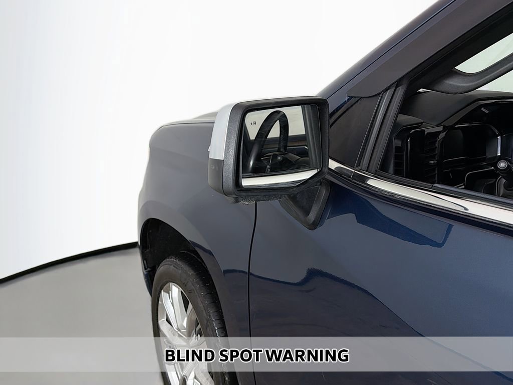 Used 2022 Chevrolet Silverado 1500 High Country w/ High Country Premium Package image 7