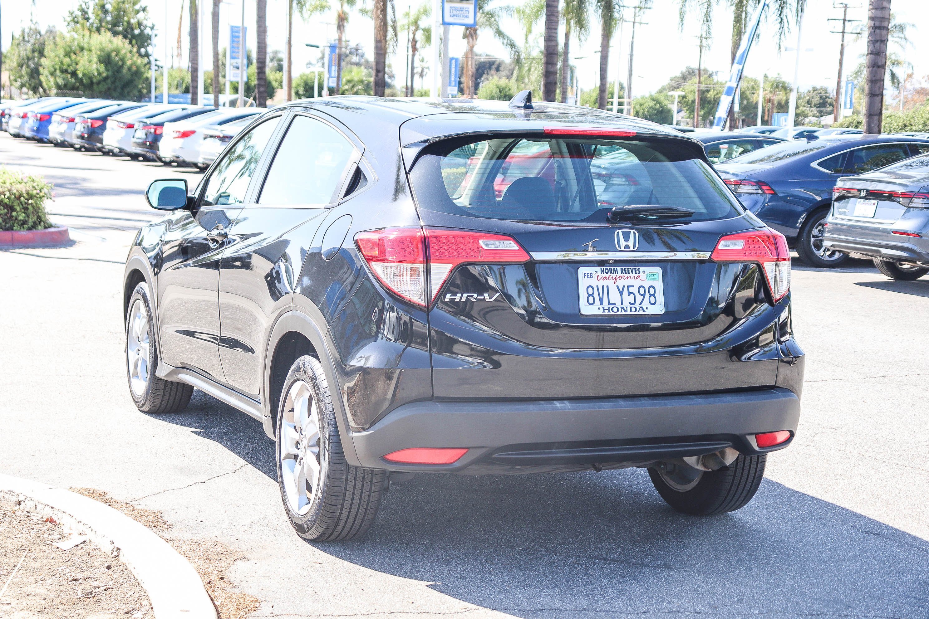 Used 2021 Honda HR-V LX image 13