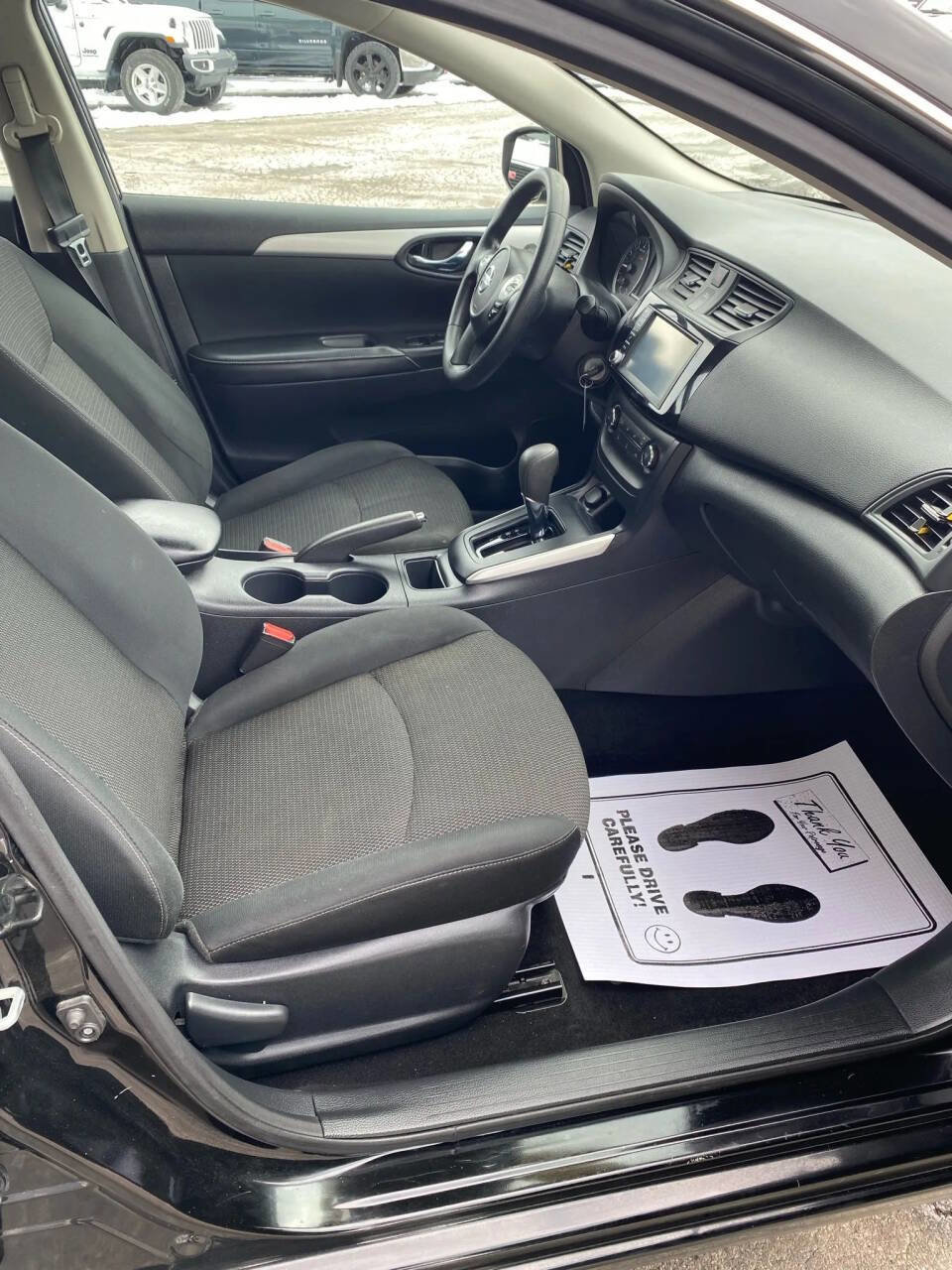 Used 2019 Nissan Sentra S image 21