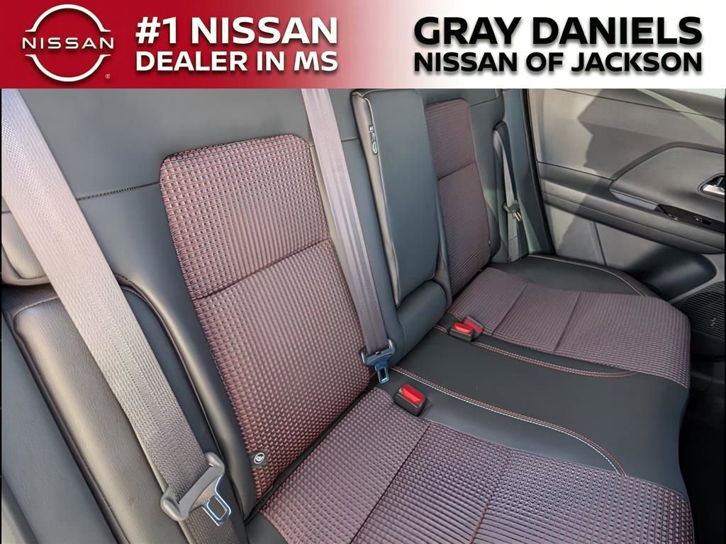 New 2026 Nissan Kicks SR w/ Cold Weather Package image 19