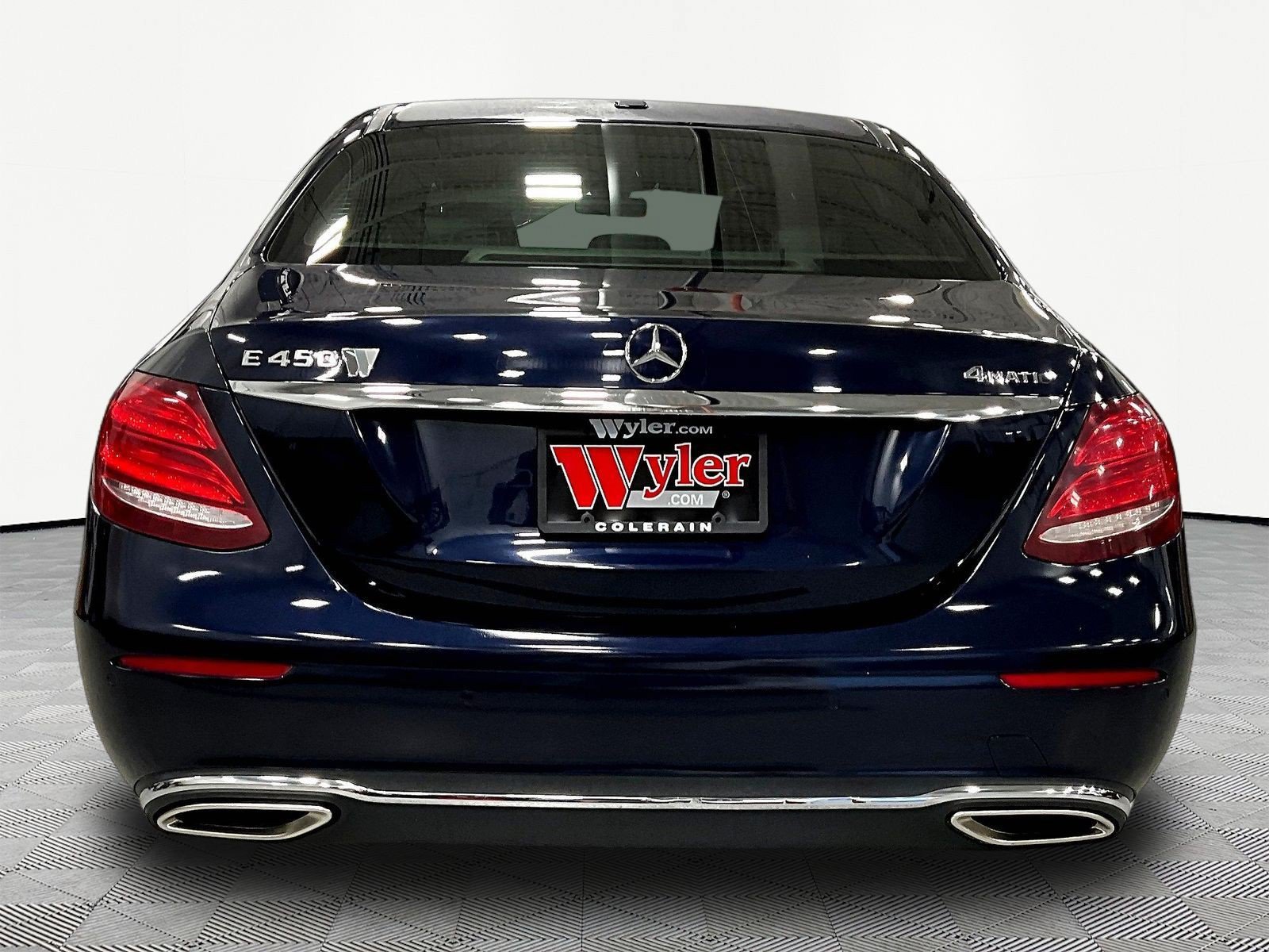 Used 2019 Mercedes-Benz E 450 4MATIC Sedan w/ Premium Package image 5