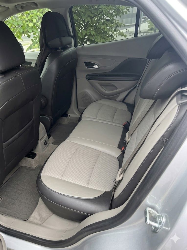 Used 2015 Buick Encore Leather w/ Experience Buick Package FWD image 6