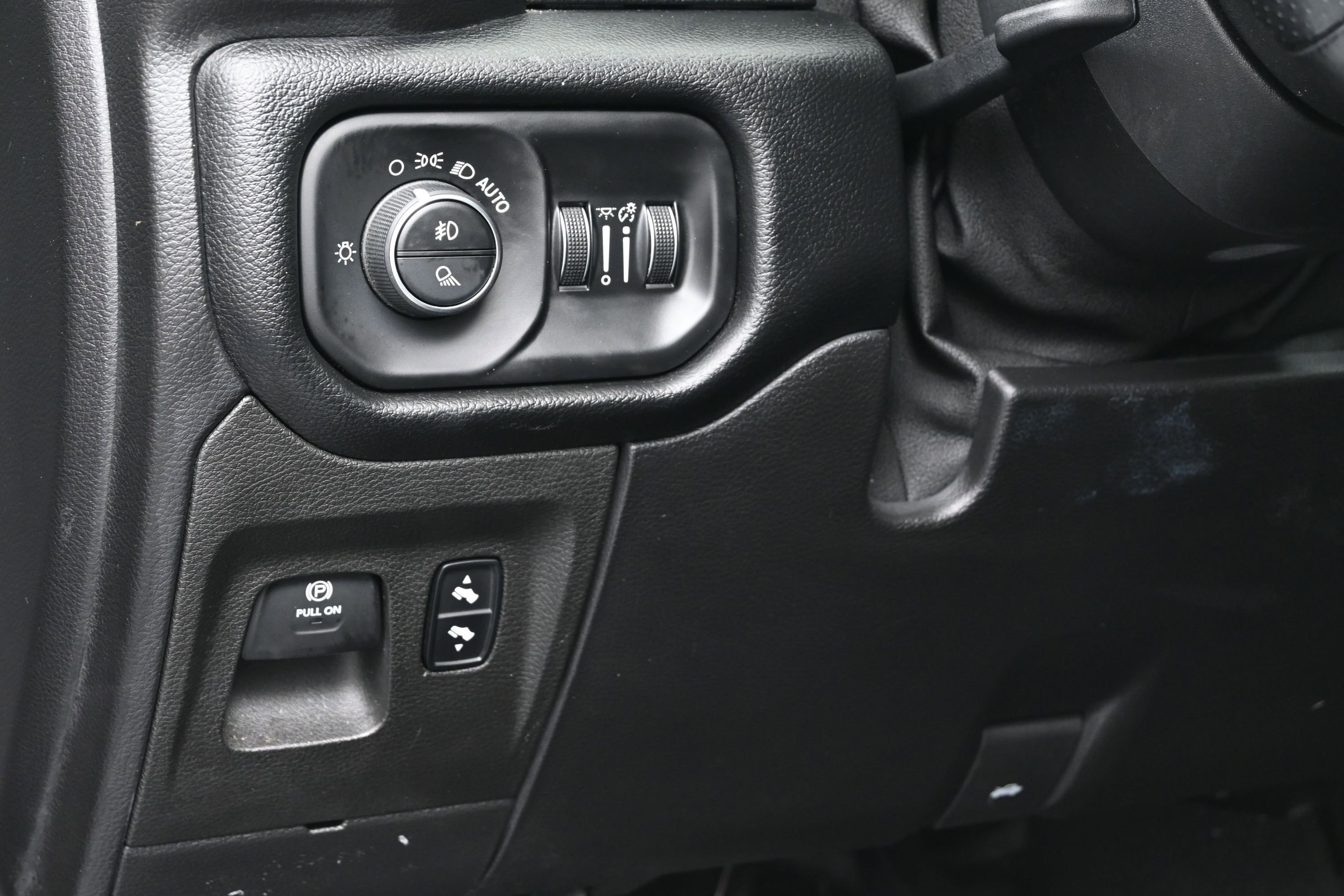 Used 2019 RAM 1500 Rebel w/ Rebel Level 2 Equipment Group AWD/4WD image 23