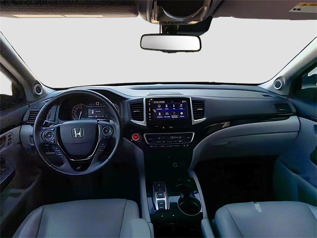 Used 2018 Honda Pilot Elite image 16