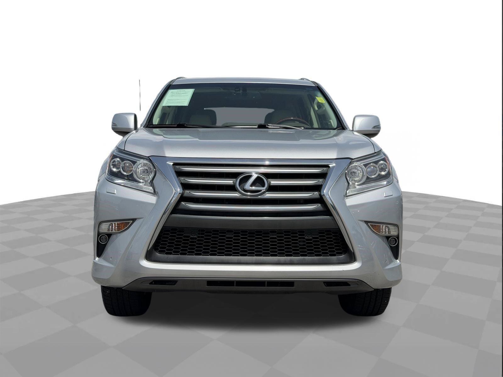 Used 2017 Lexus GX 460 Premium AWD/4WD image 2