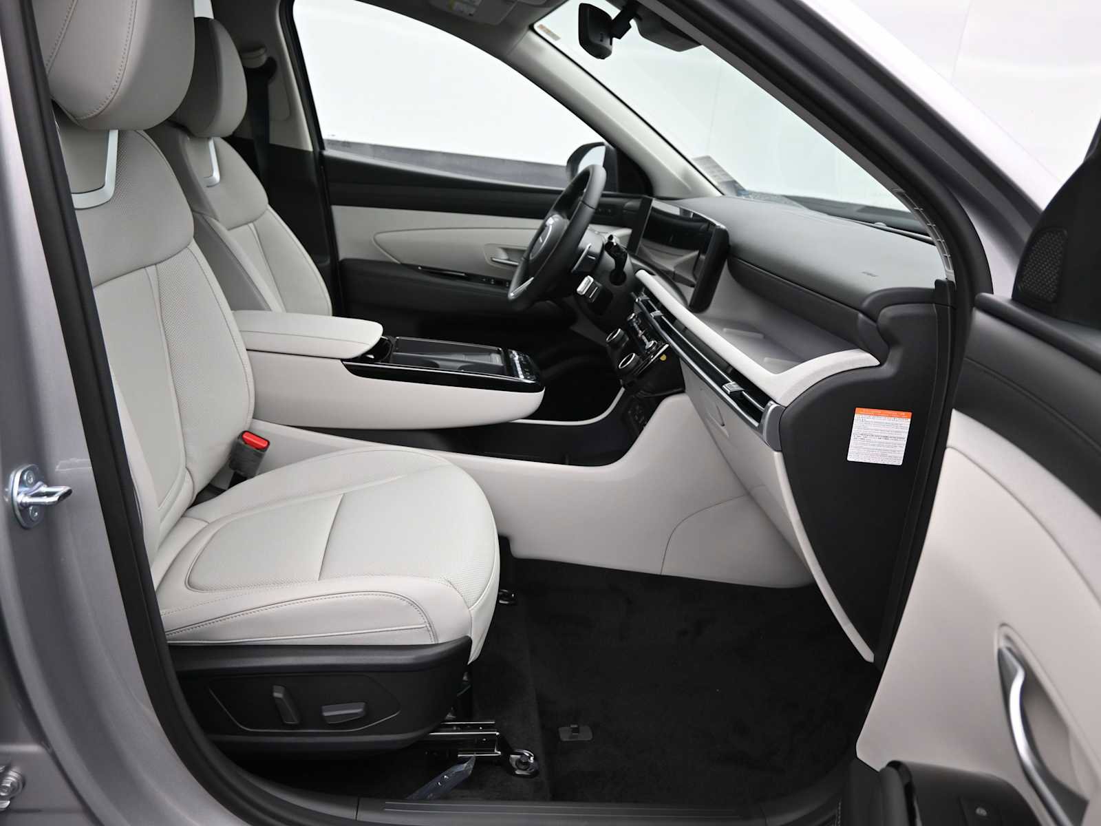 New 2026 Hyundai Tucson Limited image 12