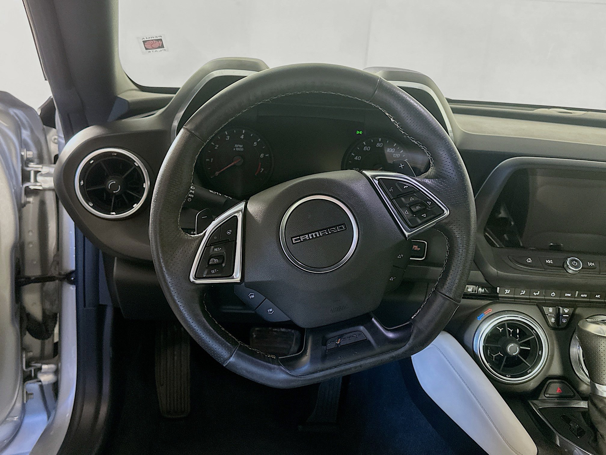 Used 2017 Chevrolet Camaro SS RWD image 18
