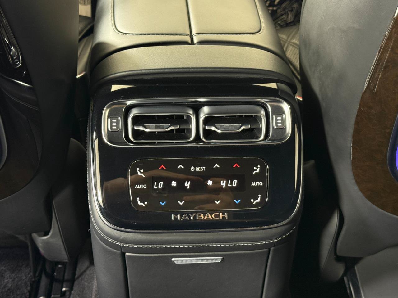 Used 2021 Mercedes-Benz Maybach S 580 4MATIC image 26