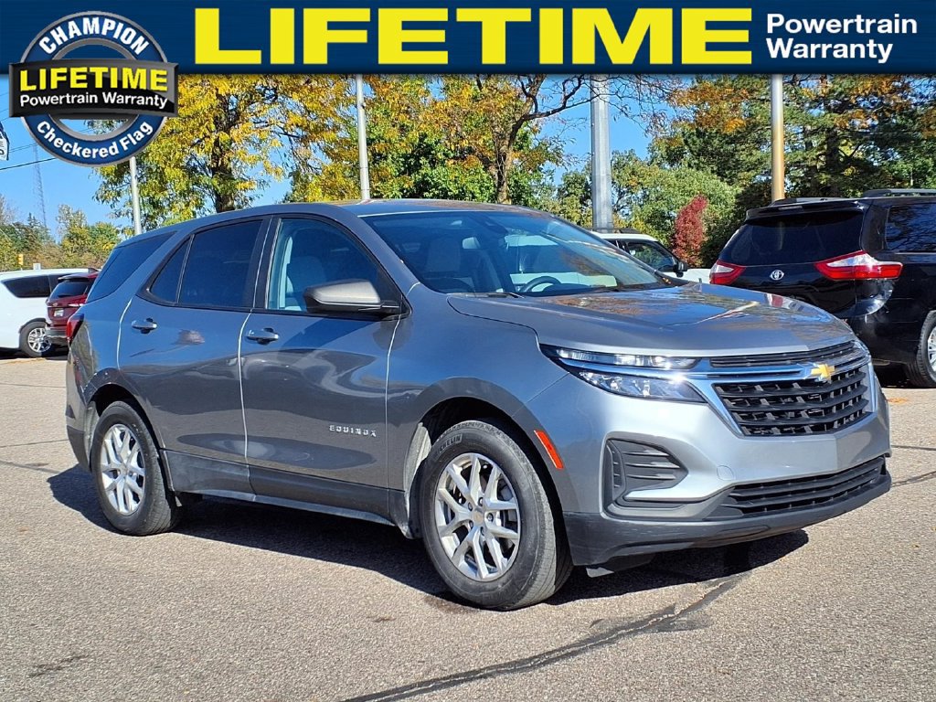 Used 2024 Chevrolet Equinox LS w/ LS Convenience Package FWD image 3