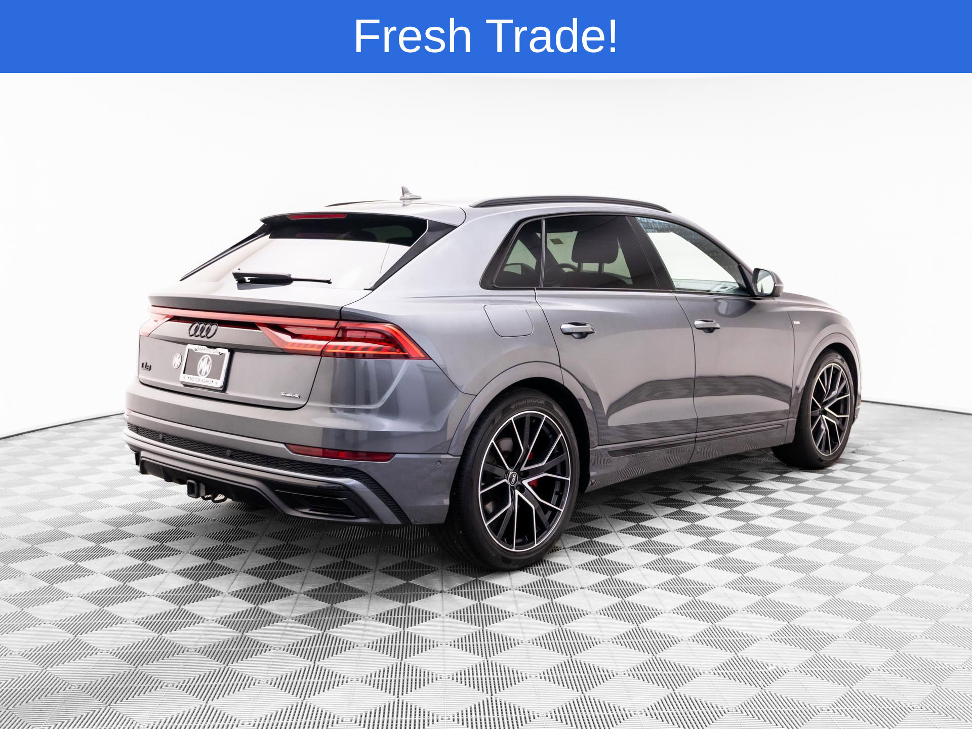 Used 2022 Audi Q8 Prestige w/ Prestige Package AWD/4WD image 5