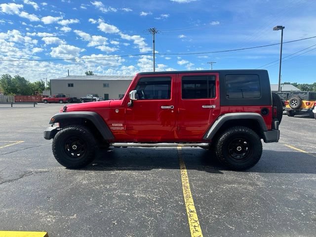 Used 2010 Jeep Wrangler Unlimited Sport AWD/4WD image 7
