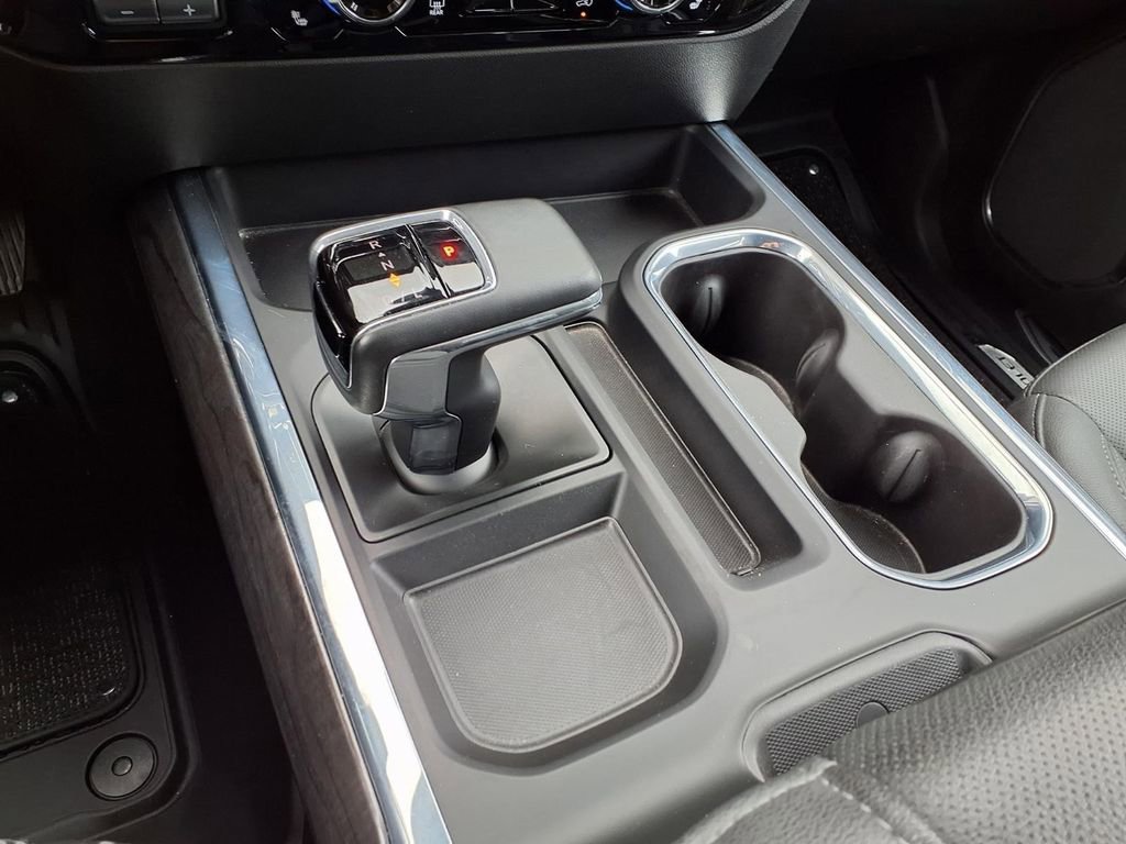 Used 2024 Chevrolet Silverado 1500 LTZ w/ LTZ Premium Package AWD/4WD image 10