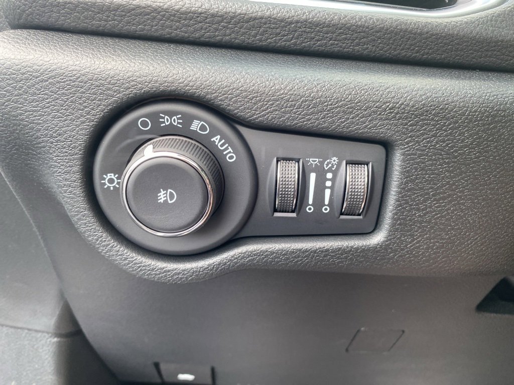 New 2026 Chrysler Pacifica Limited w/ S Appearance Package image 22