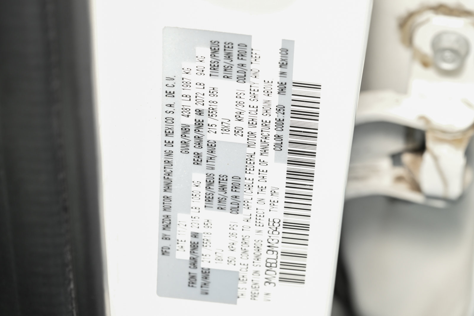 Used 2021 MAZDA CX-30 AWD 2.5 S w/ Premium Package image 17