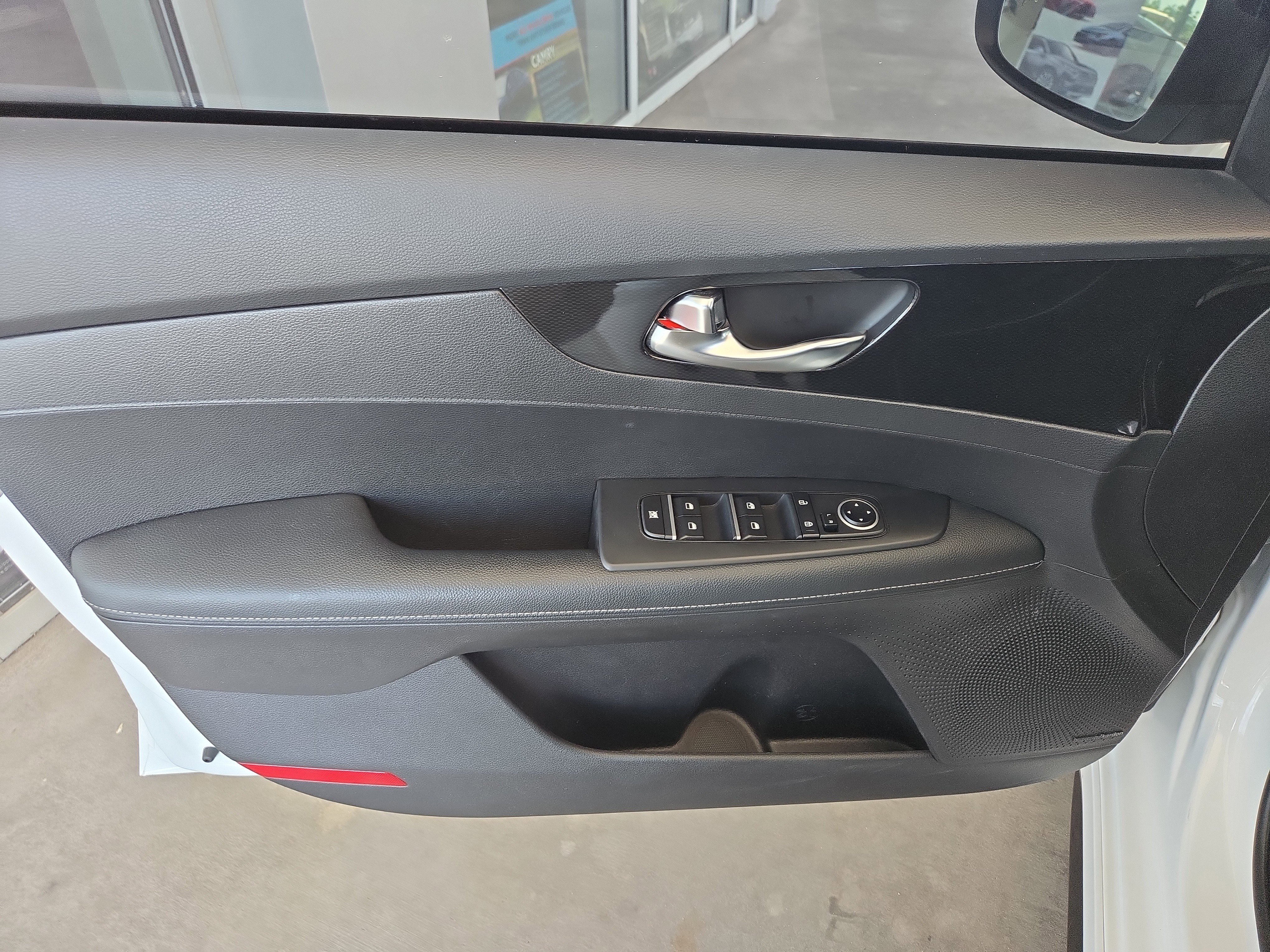 Used 2021 Kia Forte GT-Line w/ GT-Line Premium Package image 10