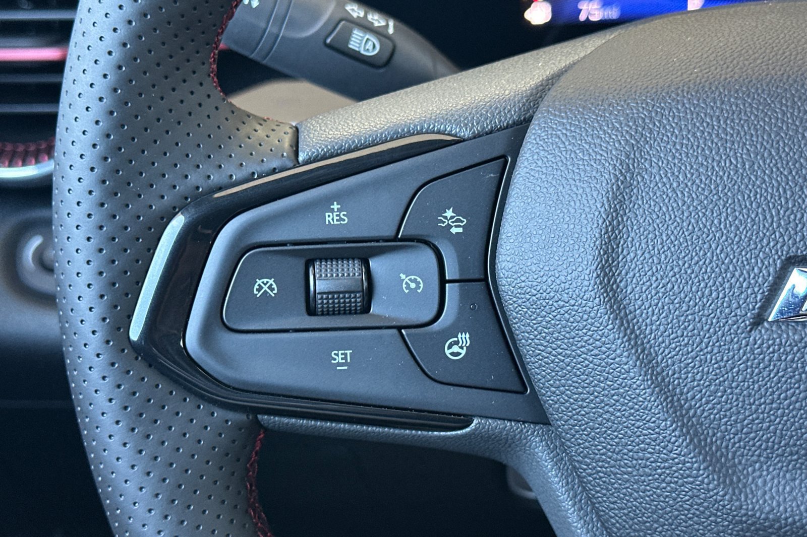 New 2026 Chevrolet Trax RS w/ Driver Confidence Package FWD image 26