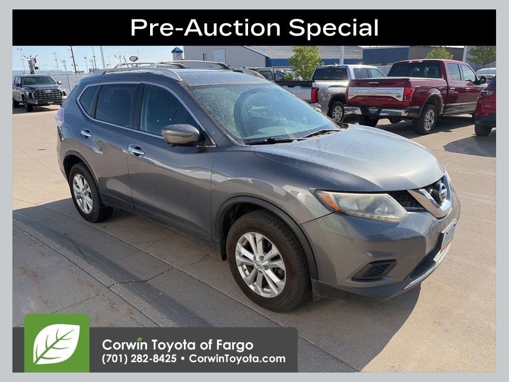 Used 2016 Nissan Rogue SV w/ SV Premium Package