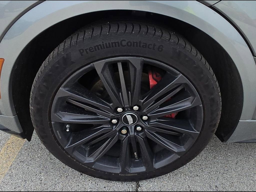 Used 2026 Cadillac Lyriq V w/ LPO, Floor Liner Package AWD/4WD image 2