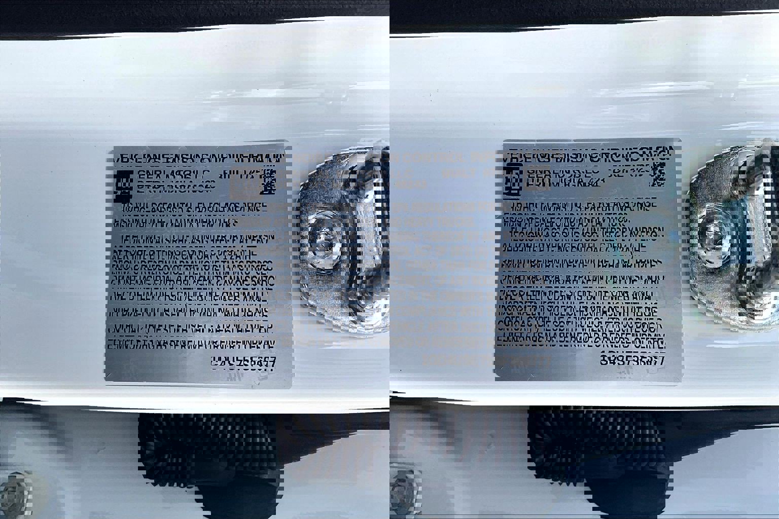 New 2025 GMC Sierra 3500 Pro w/ Convenience Package image 9