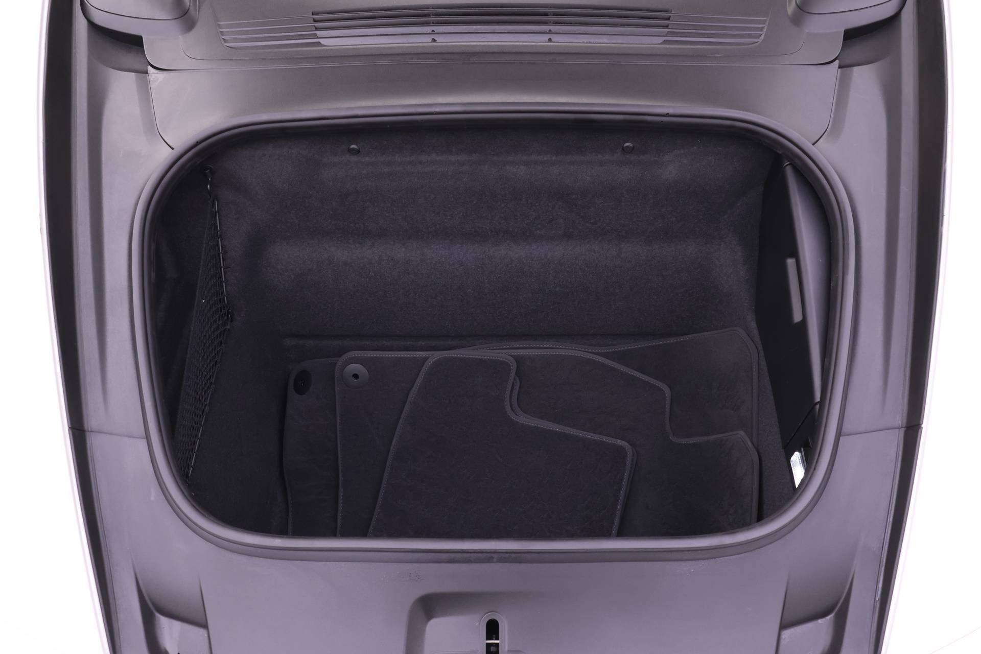 Certified 2024 Porsche 911 Carrera GTS image 25