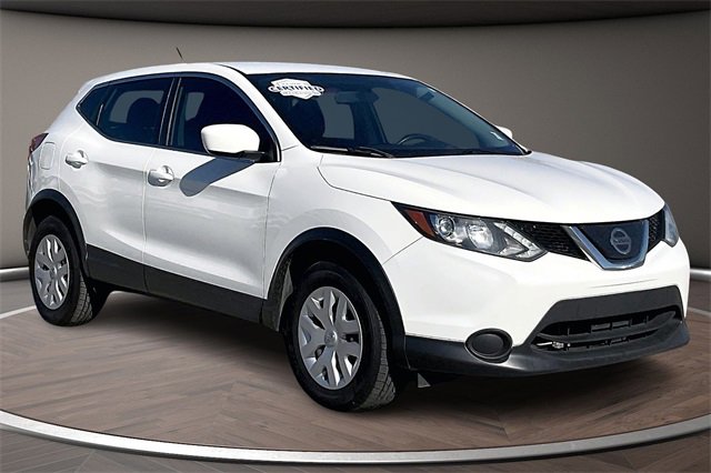 Used 2019 Nissan Rogue Sport S image 10