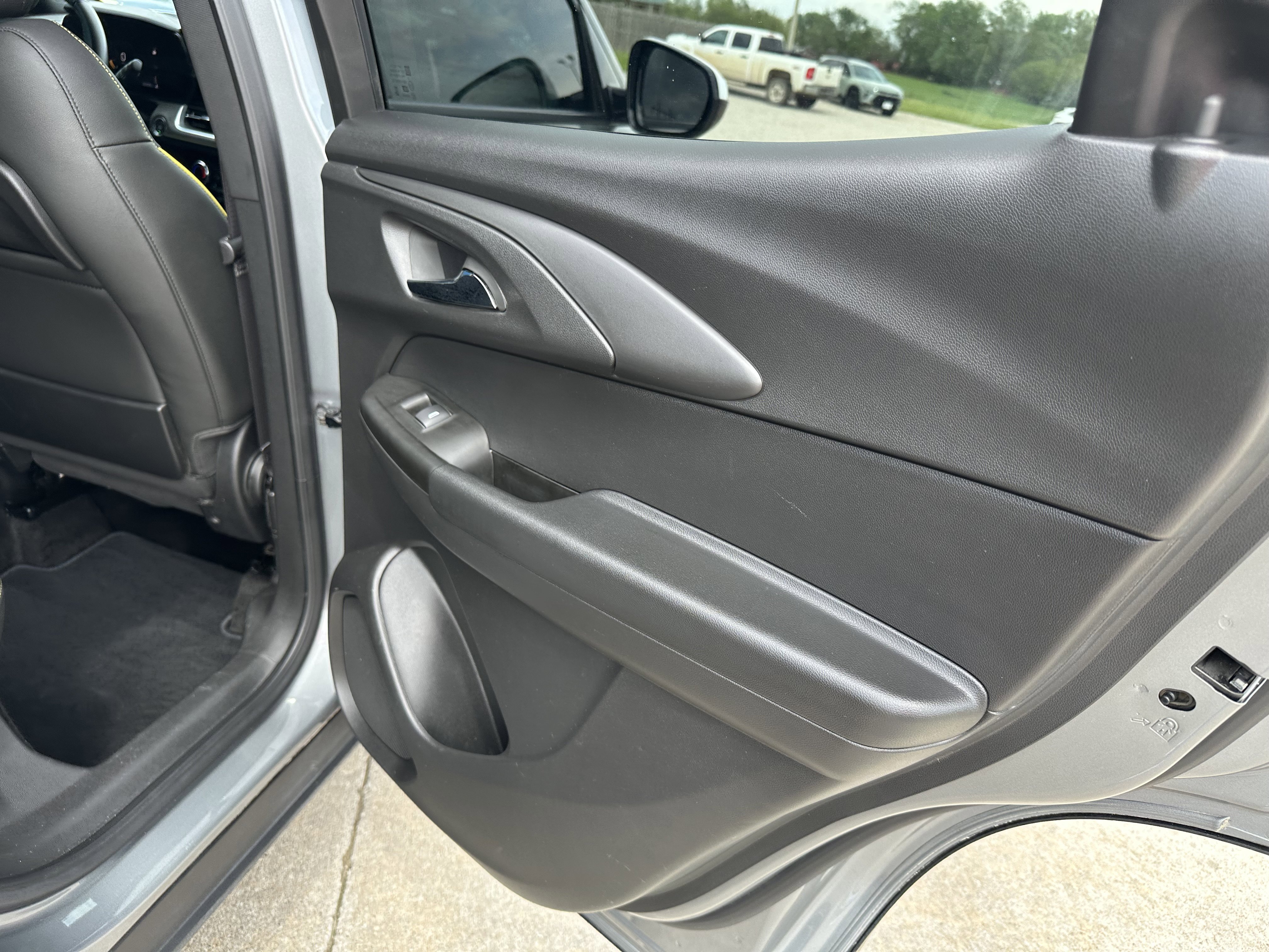 Used 2024 Chevrolet TrailBlazer ACTIV AWD/4WD image 25