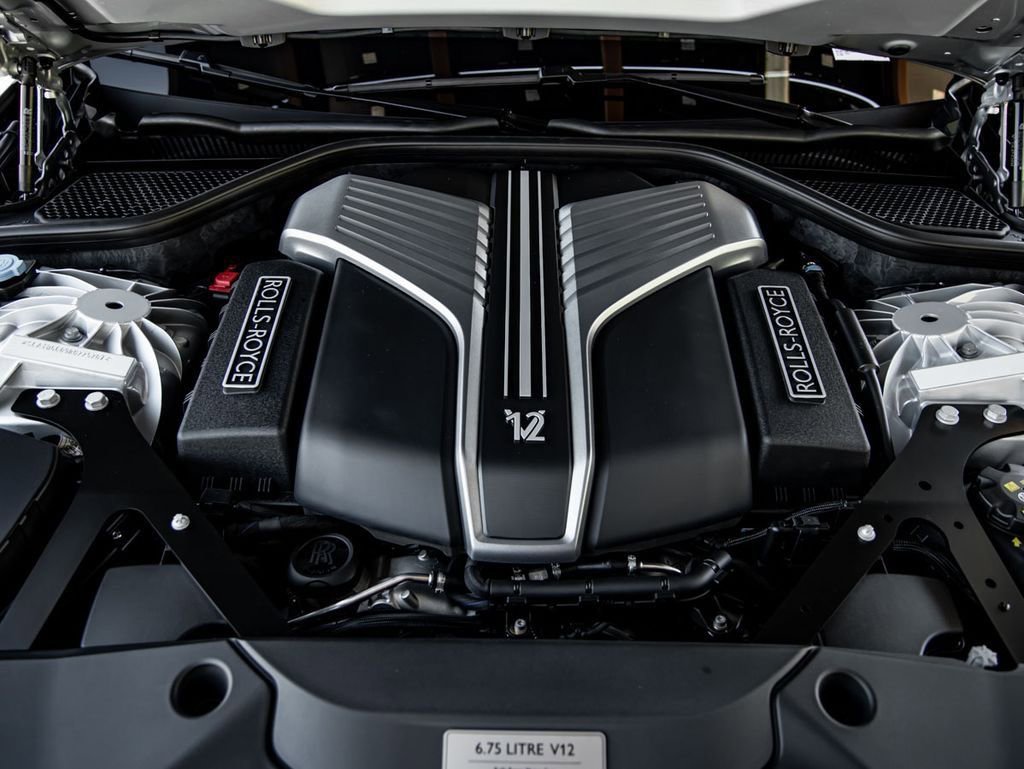Certified 2024 Rolls-Royce Ghost AWD/4WD image 32