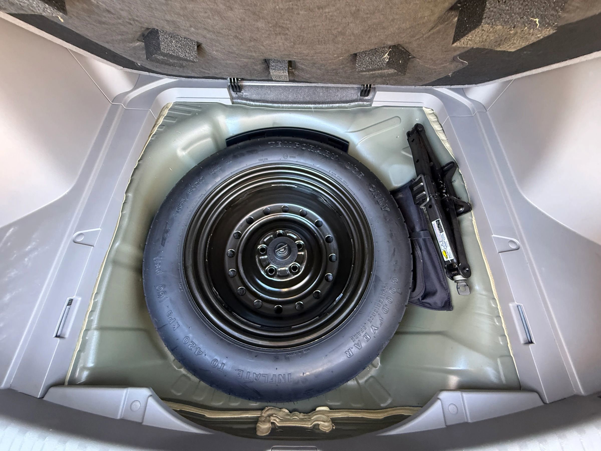 Used 2014 Honda CR-V EX-L image 19