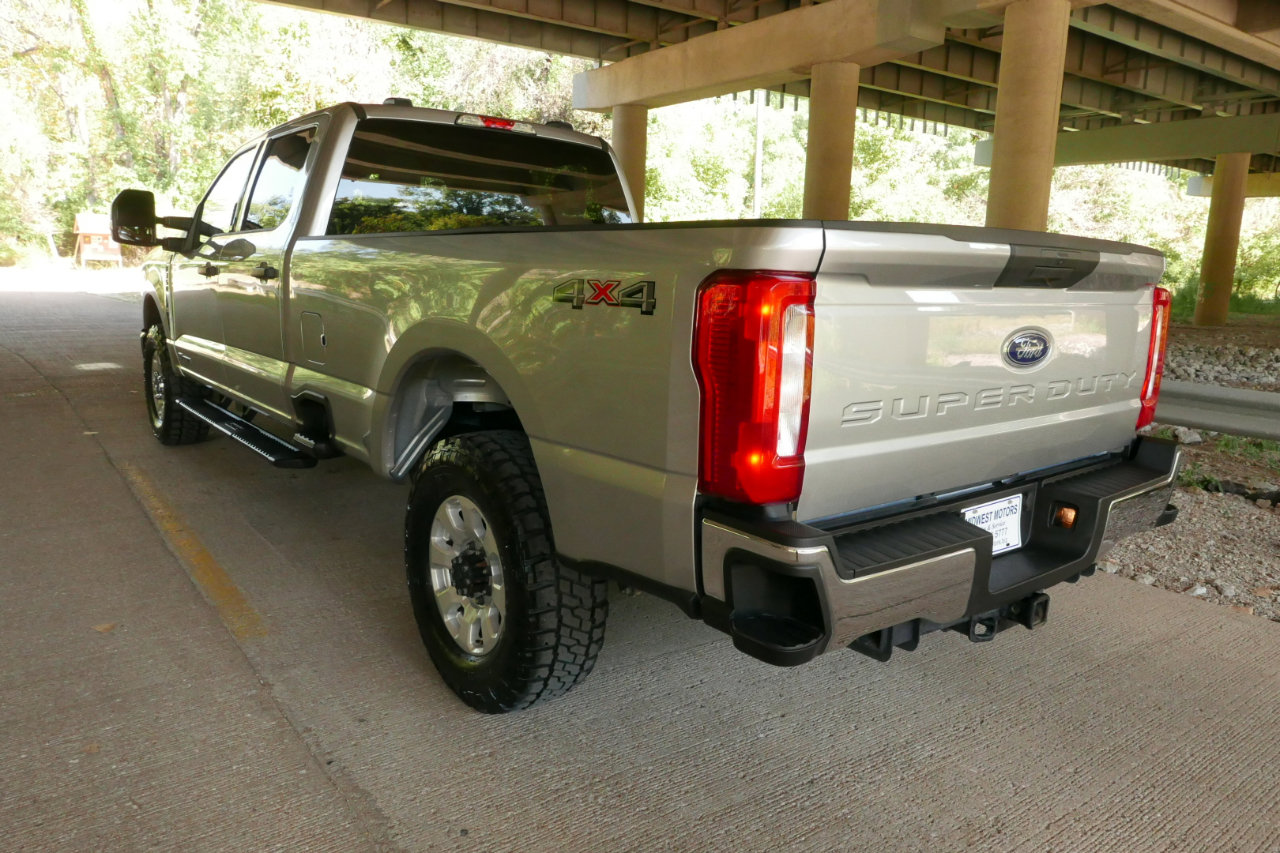 Used 2024 Ford F350 XLT image 33
