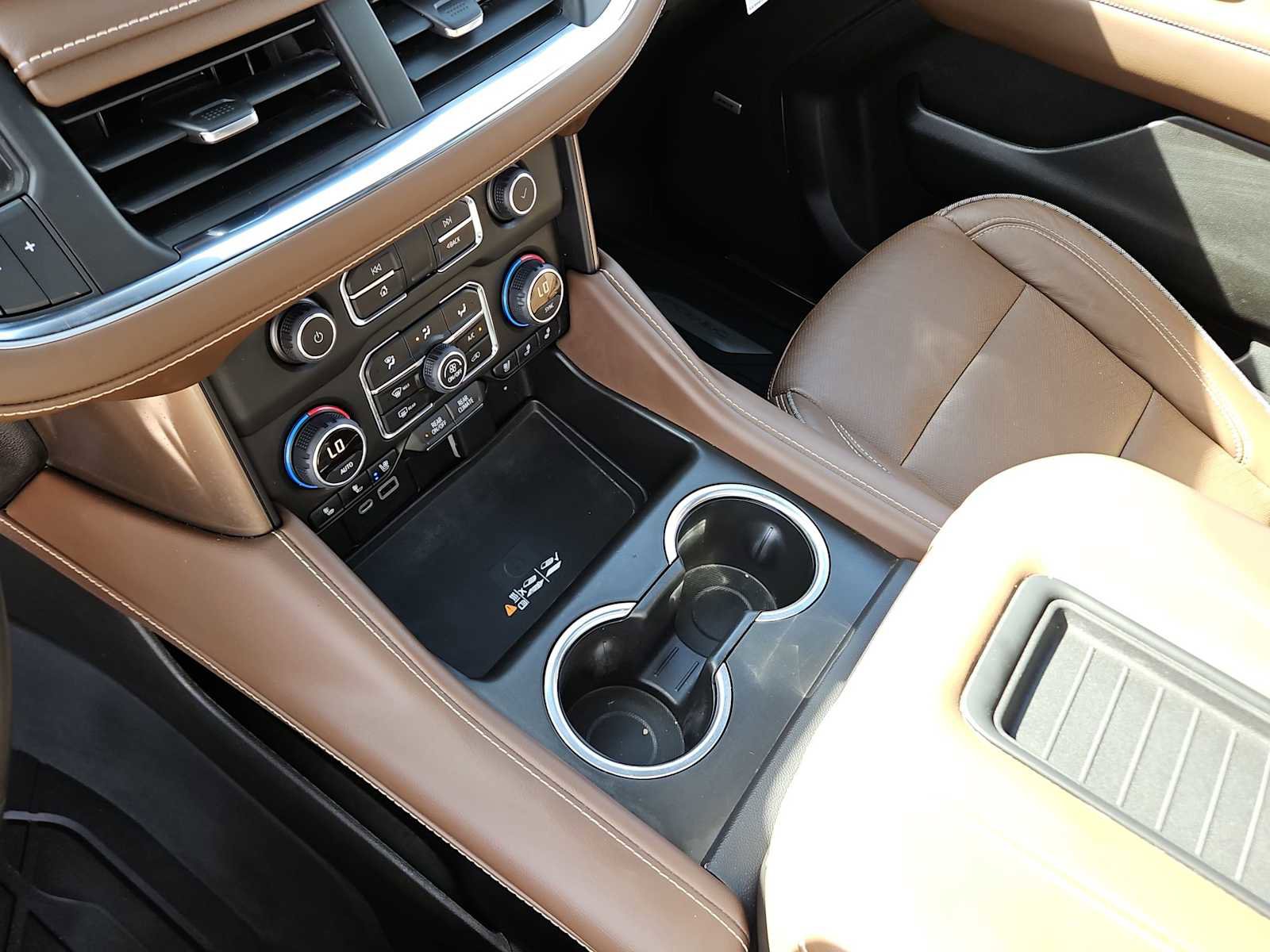 Used 2023 Chevrolet Tahoe High Country image 20