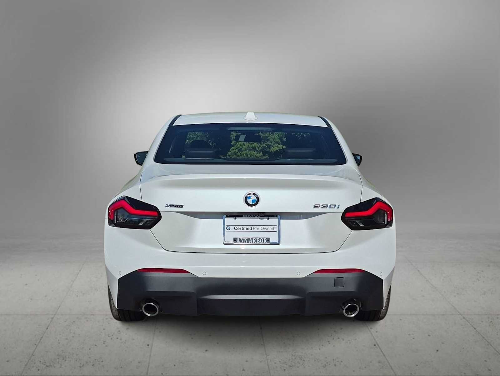 Used 2025 BMW 230i xDrive Coupe w/ Premium Package AWD/4WD image 7