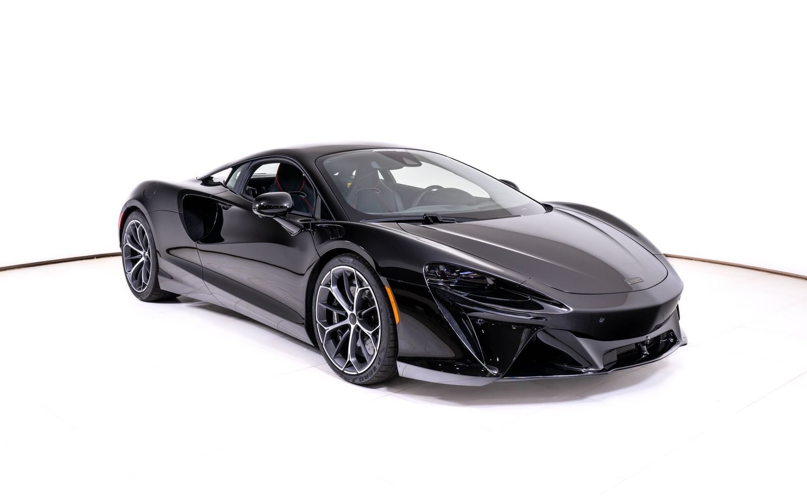 New 2026 McLaren Artura RWD image 7
