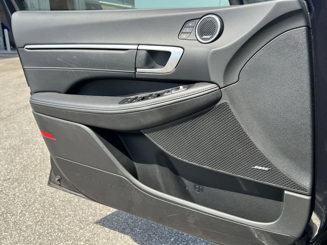 Used 2025 Hyundai Sonata Limited image 26