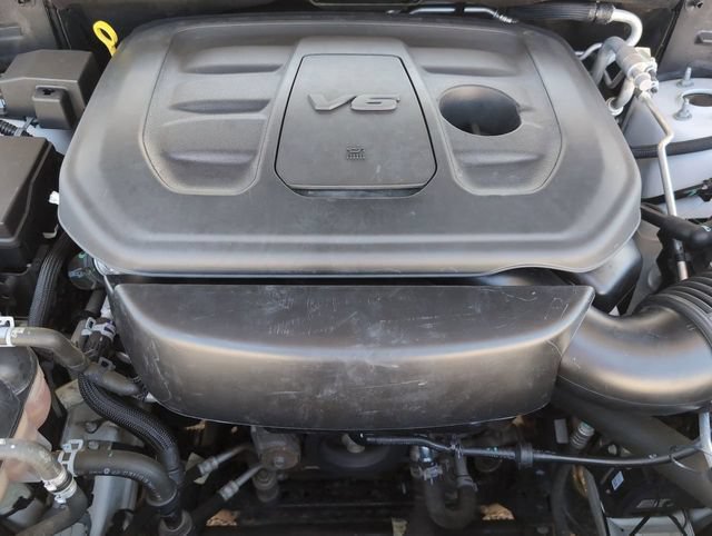 Used 2020 Dodge Durango SXT RWD image 28