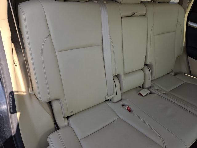 Used 2016 Toyota Highlander XLE w/ Protection Package #3 AWD/4WD image 21