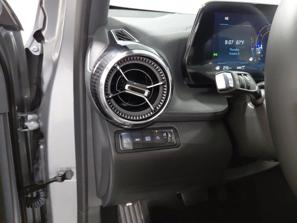 New 2026 Chevrolet Equinox LT w/ Convenience Package II image 31