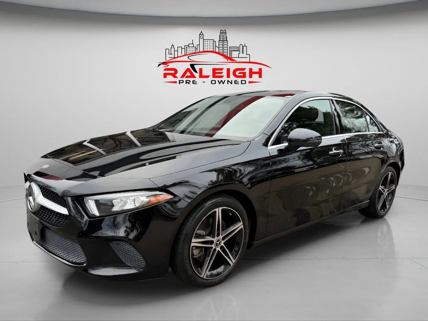 Used 2020 Mercedes-Benz A 220 4MATIC image 2