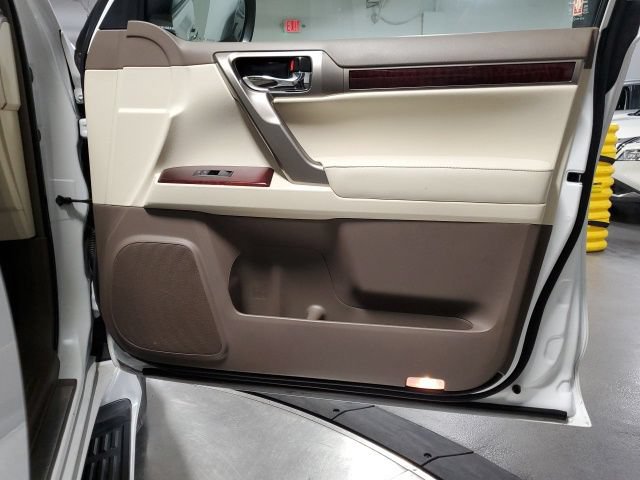 Used 2018 Lexus GX 460 Premium w/ Premium Package AWD/4WD image 28