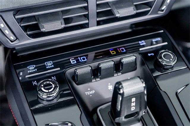 Used 2025 Porsche 911 Carrera GTS image 9