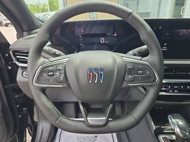 Certified 2025 Buick Envista Avenir FWD image 27