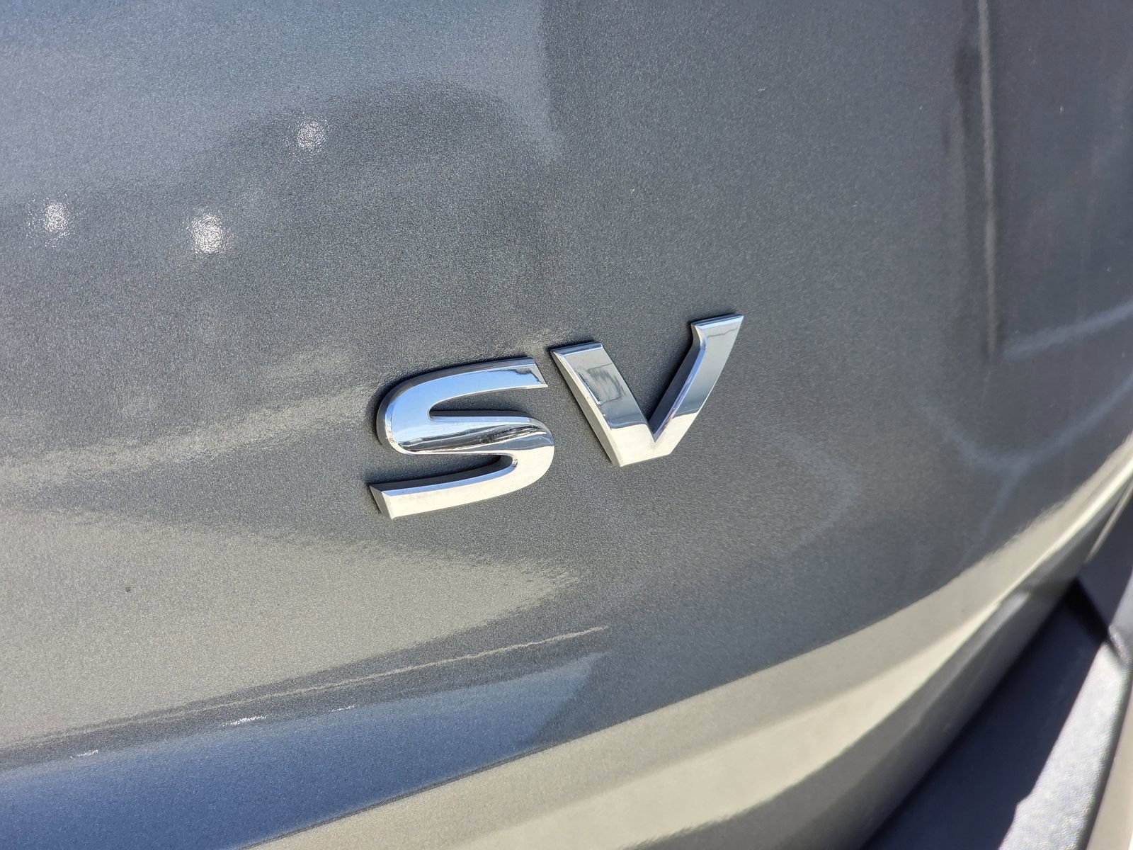 Used 2023 Nissan Rogue SV image 9