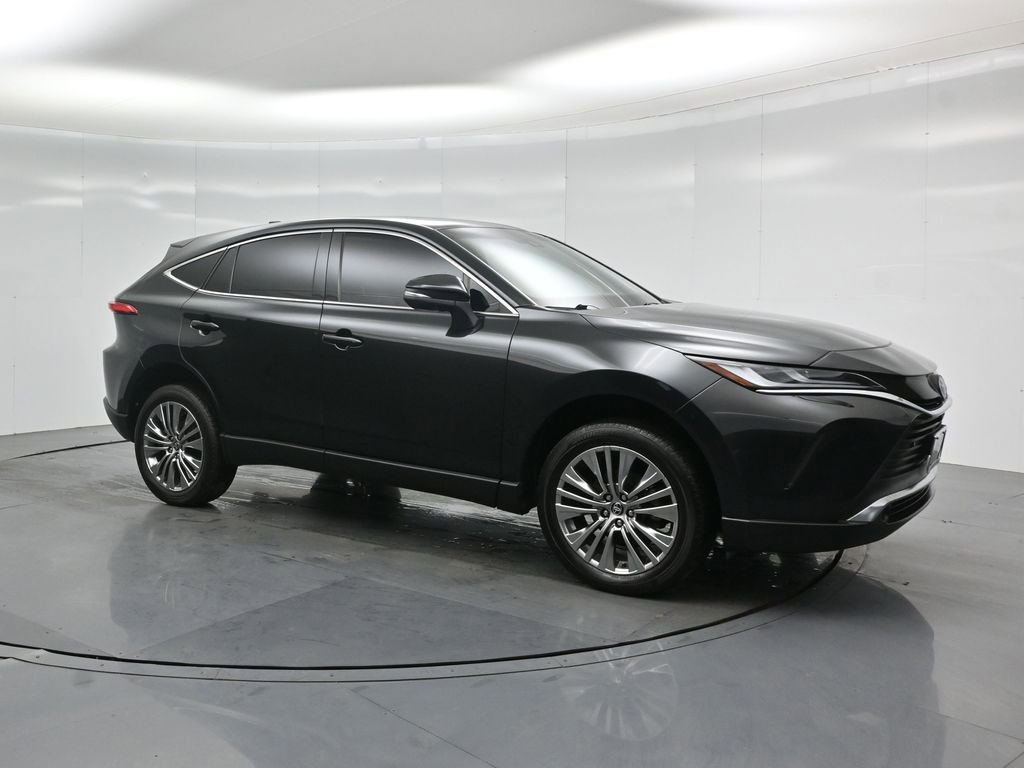 Used 2024 Toyota Venza Limited image 25