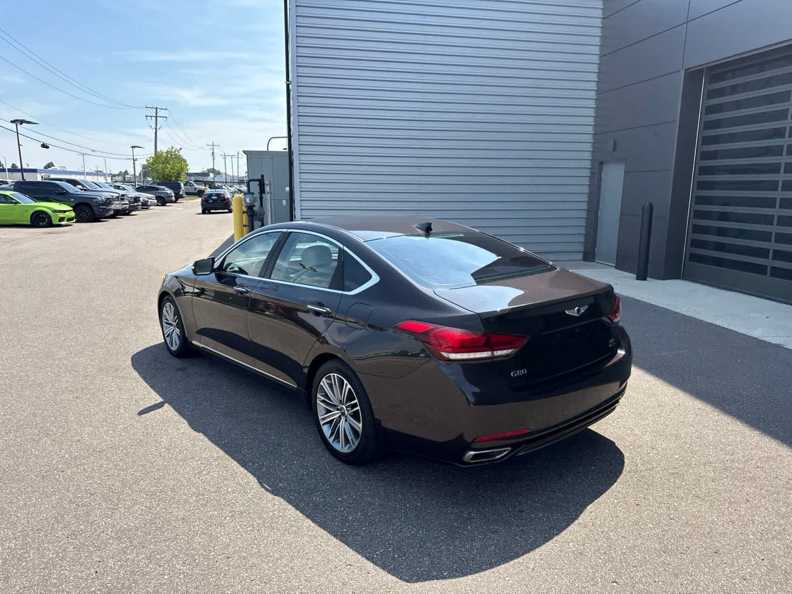 Used 2019 Genesis G80 3.8 AWD/4WD image 3